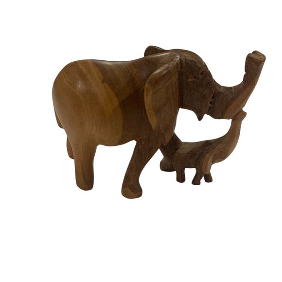 Set of 2 Hand Carved Wood Elephant Figurines Dark Wood Light Wood PLEASE READ - Picture 9 of 14